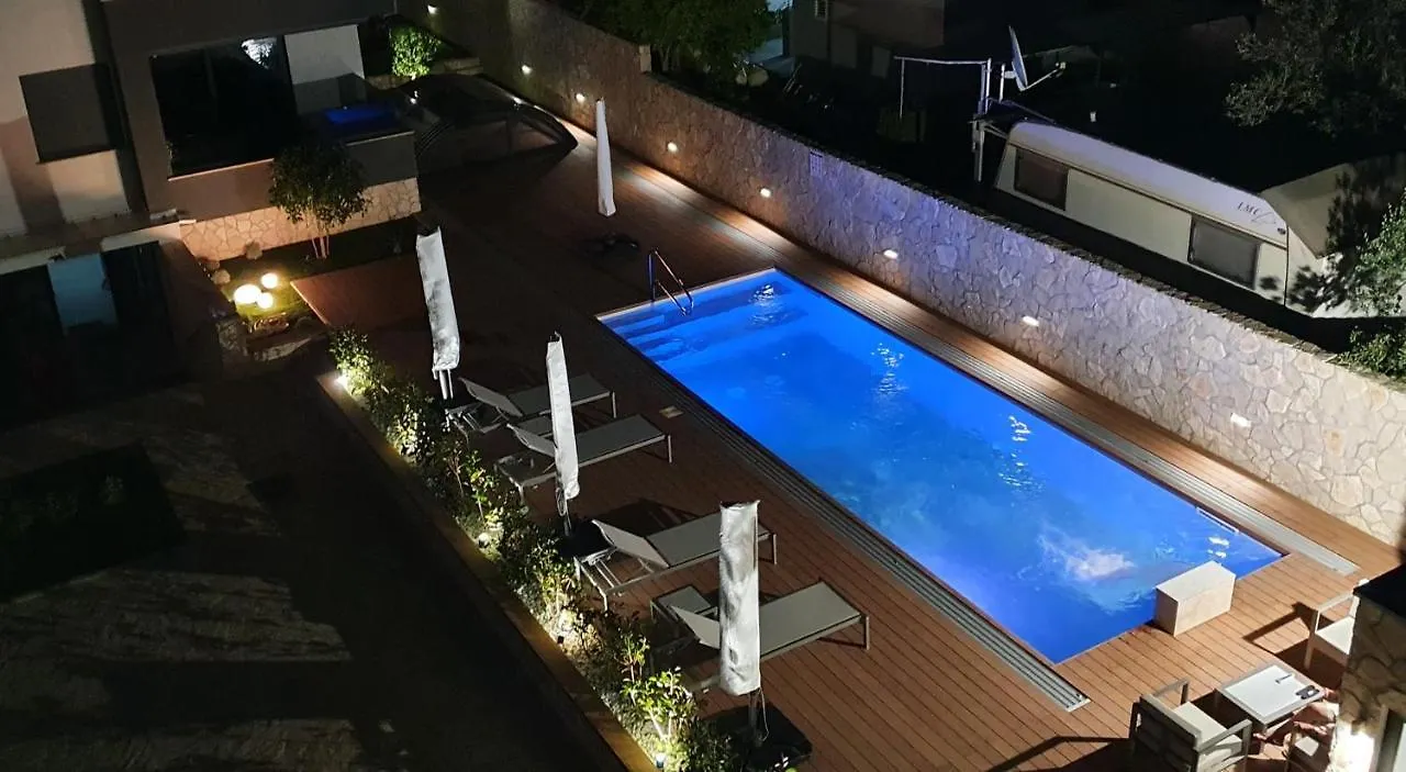 Villa Marija Sveti Filip i Jakov 4*,  Croatia