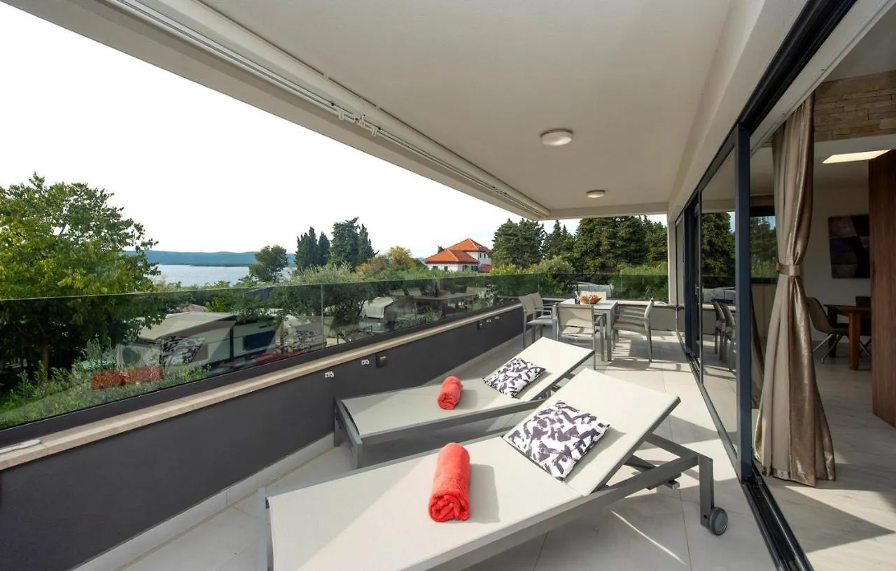 Villa Marija Sveti Filip i Jakov 4*,